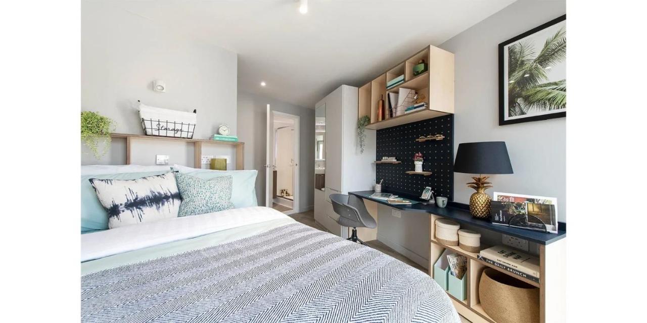 Sleek Studios, Apartments And Private Bedrooms At Silk Mill Close To Edinburgh Old Town المظهر الخارجي الصورة